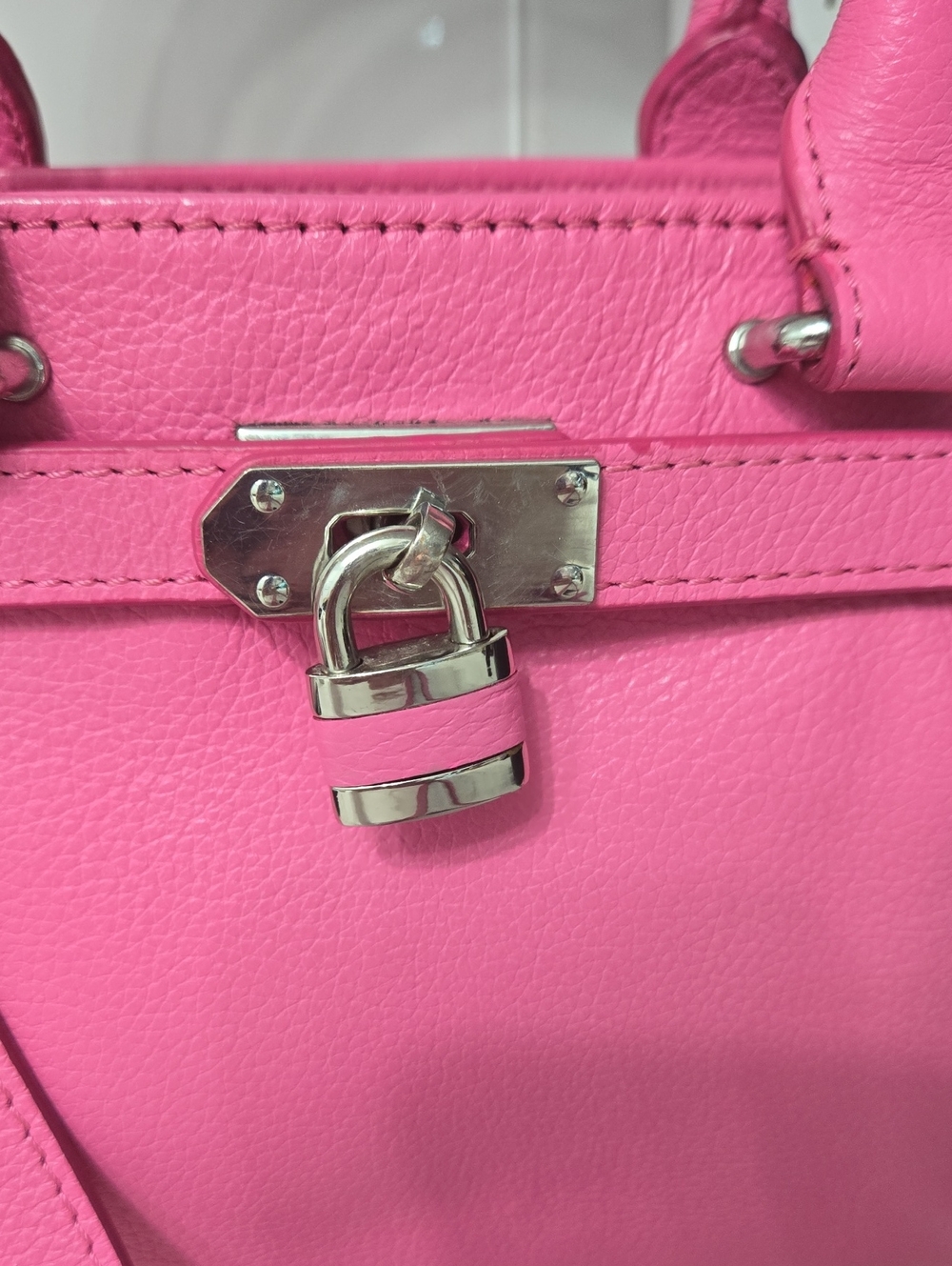 Danier Pink Bubble Gum  Leather Satchel Handbag with Lock Accent - Picture 2 of 8